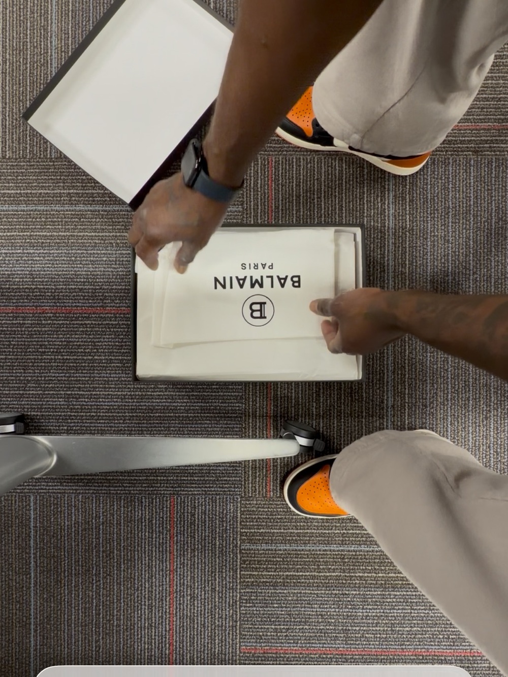Balmain Men's Sneakers - Picture 2 of 8